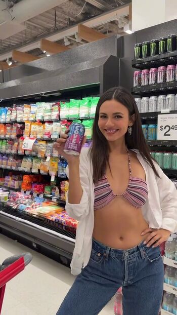 Victoria Justice