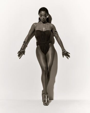 Victoria Monet