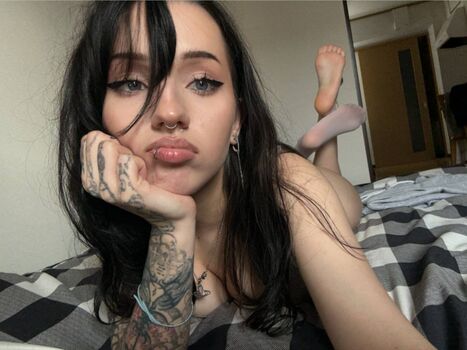 vivian_suon