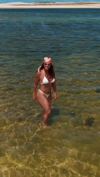 Viviane Araujo