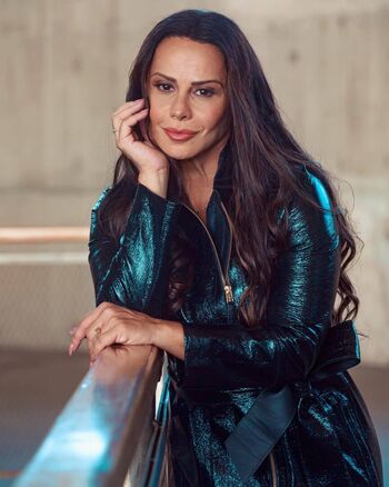 Viviane Araujo
