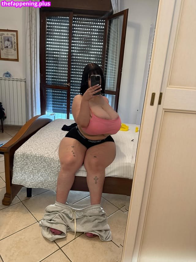 Mxmmytina / Vvalentinabonetalli Çıplak OnlyFans Fotoğrafı #178