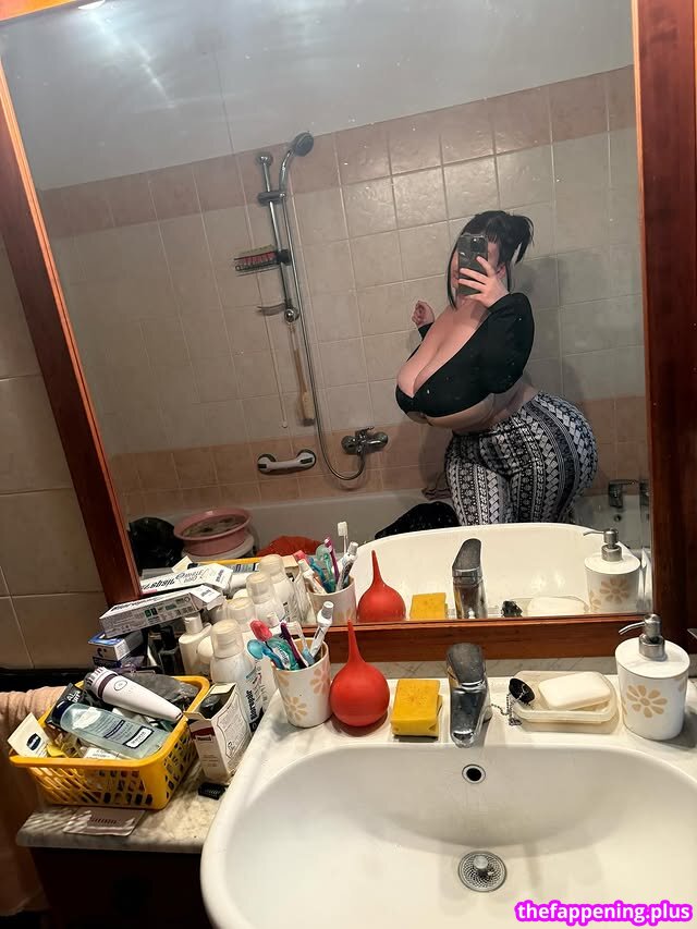 Mxmmytina / Vvalentinabonetalli Foto OnlyFans Nuda #196