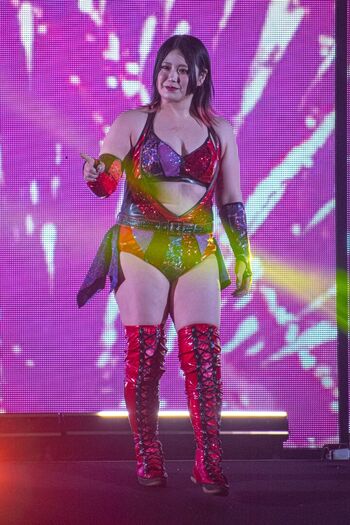 WomenJoshi
