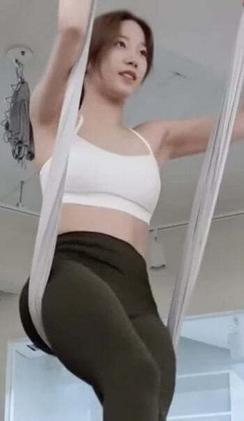 WomenK-pop
