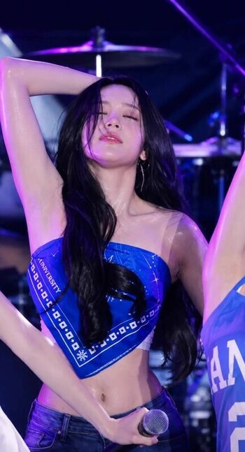 WomenK-pop