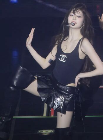 WomenK-pop
