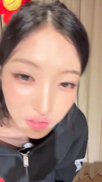 WomenK-pop