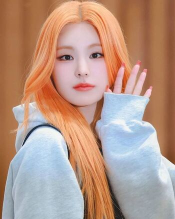WomenK-pop