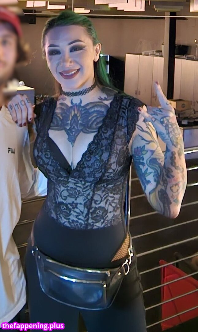 Shotzi Blackheart / ShotziWWE / WWE Shotzi Naken OnlyFans Foto #449