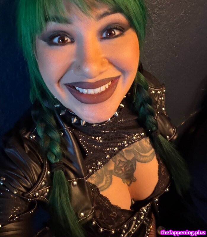 Shotzi Blackheart / ShotziWWE / WWE Shotzi Fotografie OnlyFans Dezbrăcată #493