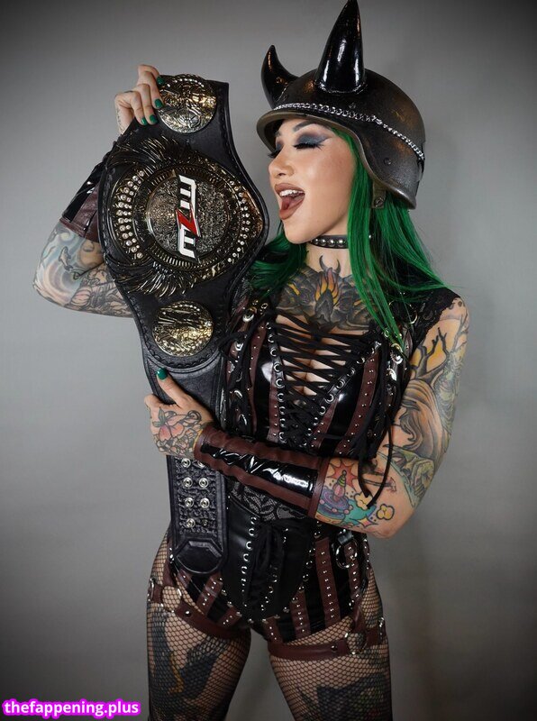 Shotzi Blackheart / ShotziWWE / WWE Shotzi Nahá OnlyFans fotografie #503