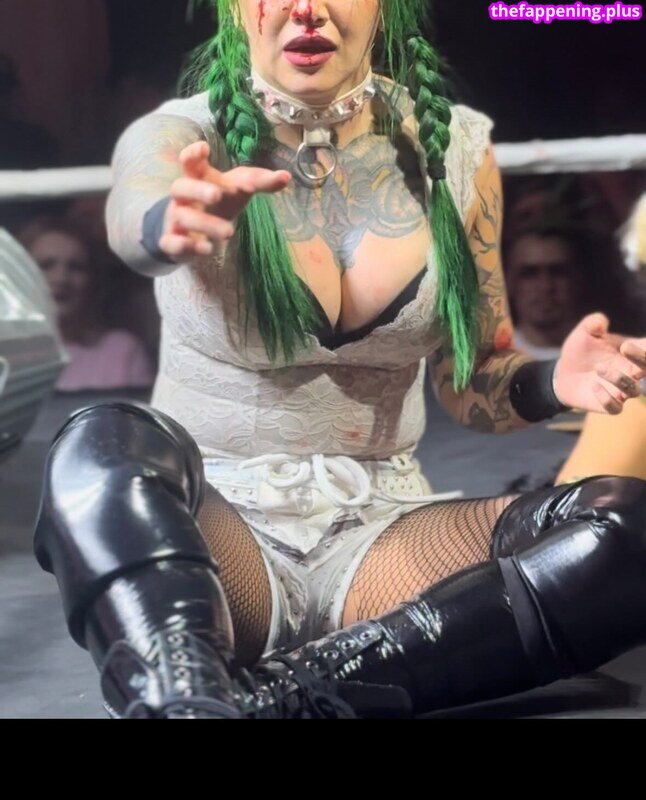 Shotzi Blackheart / ShotziWWE / WWE Shotzi Çıplak OnlyFans Fotoğrafı #509