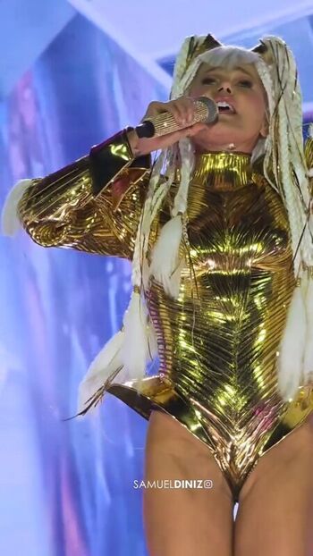 Xuxa Meneghel