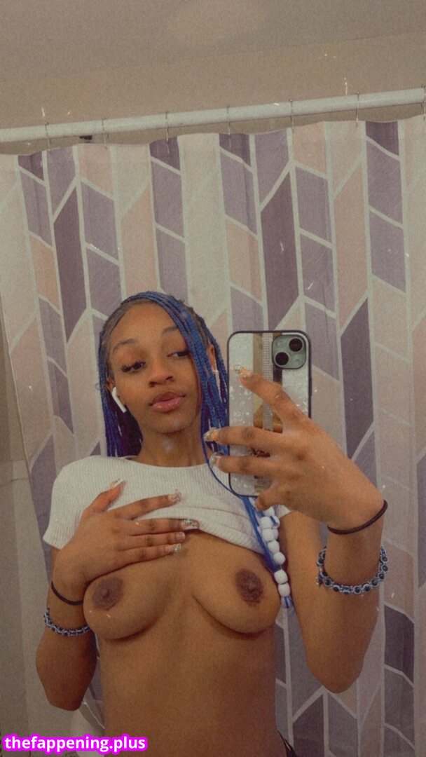 xx_zakiya / xxxmilk Foto OnlyFans Desnuda #25