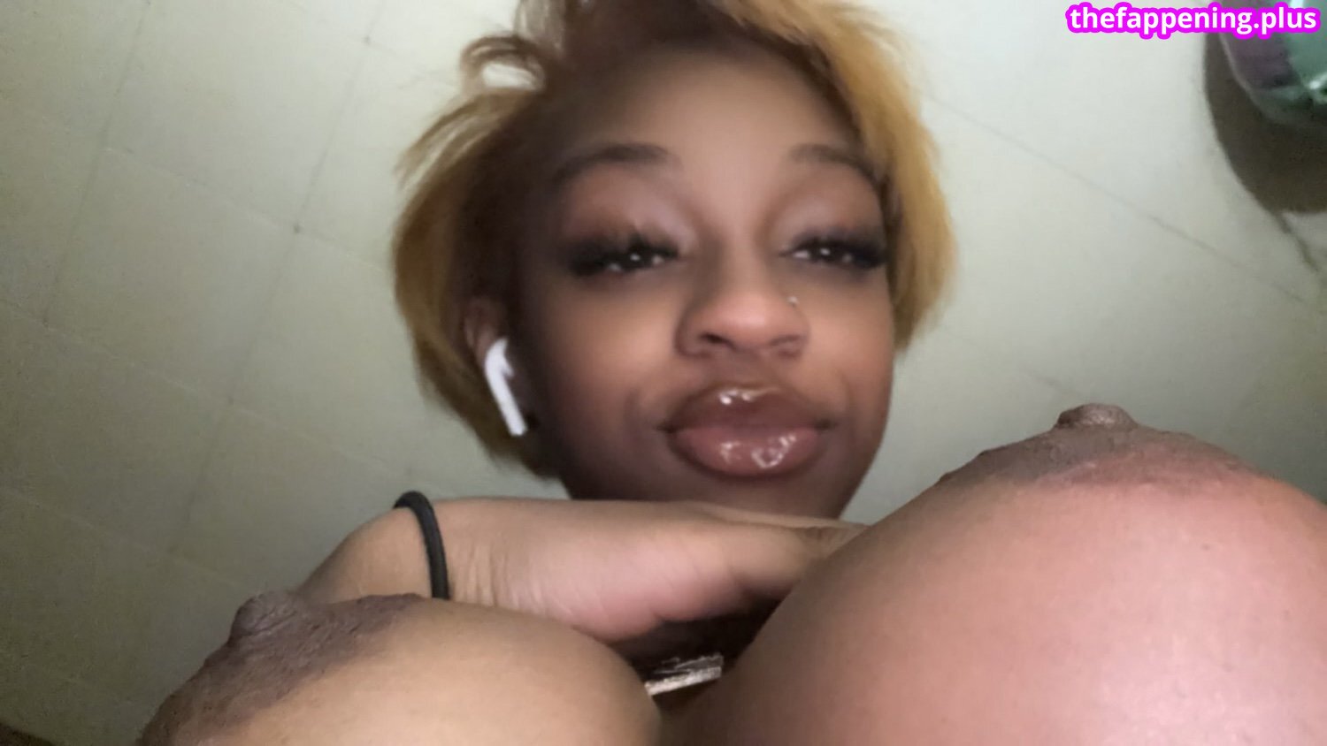 xx_zakiya / xxxmilk Nacktes OnlyFans Foto #26