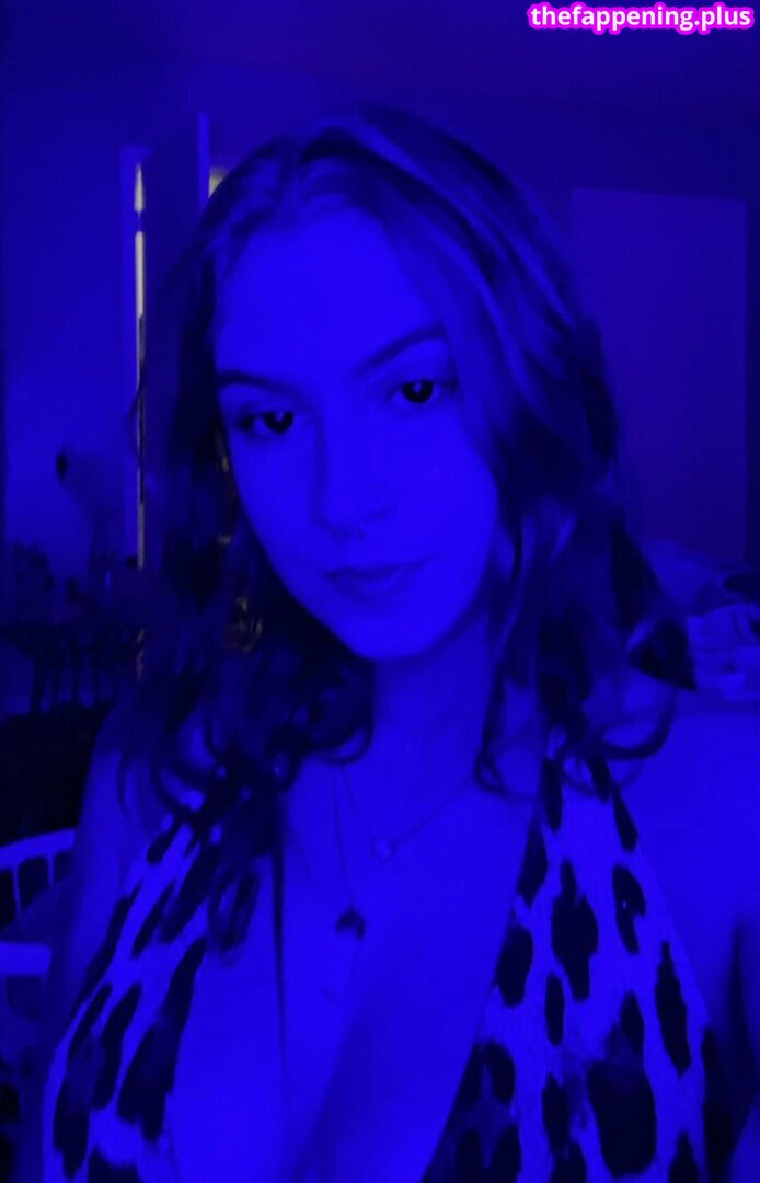 Emily Bowman / itsjosie.x / xxjosie / xxjosie_ Foto OnlyFans Nua #50