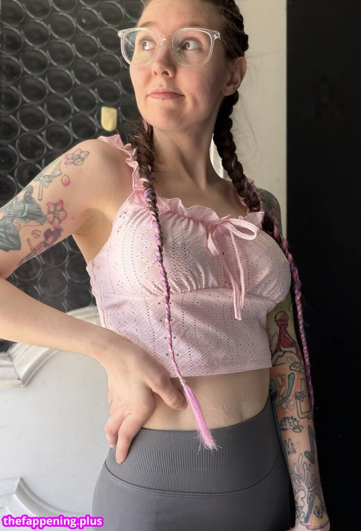 XxmoneythingxX / https: Фото оголеного OnlyFans #33