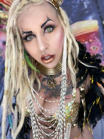 Xzanthia