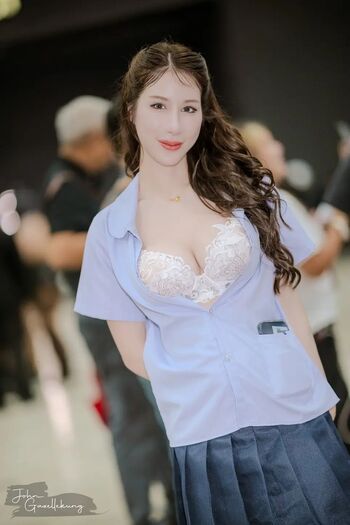 Yui Xin