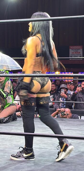 Zelina Vega