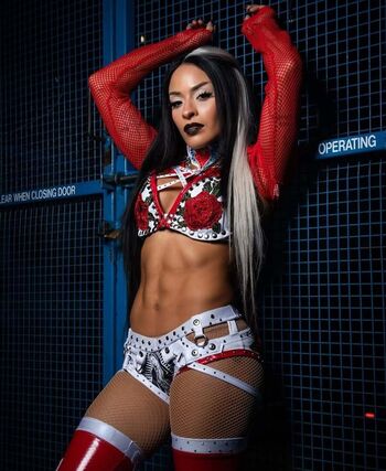 Zelina Vega