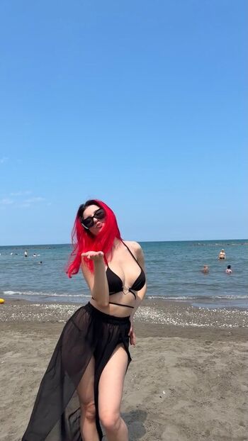 Zeynepiksy . Zeynep