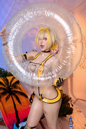 ZinieQ Cosplayer