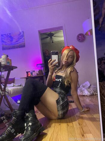Zoey Luna