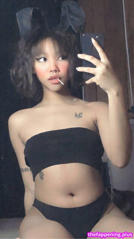 Cyb3r / Cyb3r0w0 / cyber0v0 / kitsunemai / zzoey0 / zzoey0w0 नग्न OnlyFans फोटो #5